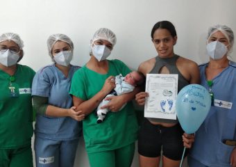Hospital Regional de Formosa faz homenagem ao nascimento de bebês com projeto “Bem-vindo ao mundo”