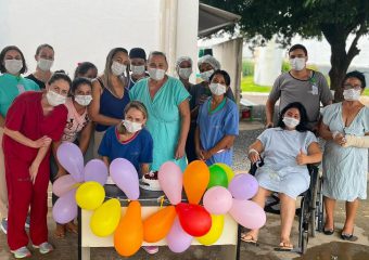 Paciente do Hospital Estadual de São Luís ganha surpresa de aniversário