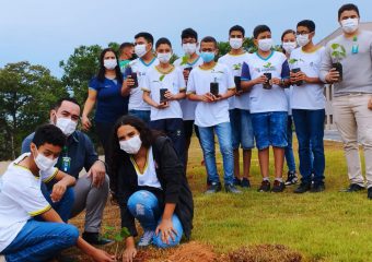 HCN participa do projeto SEDUC Cerrado para plantio de mudas