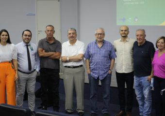 HCN recebe visita de membros do conselho do IMED
