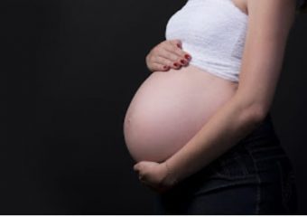 Profissionais do Hutrin alertam para os riscos da gravidez na adolescência