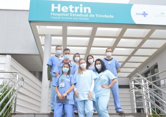 Alunos de Medicina vivenciam rotina hospitalar em programa de estágio no Hetrin