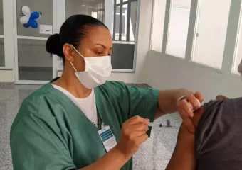 Hospital Municipal da Brasilândia vacina colaboradores contra a gripe