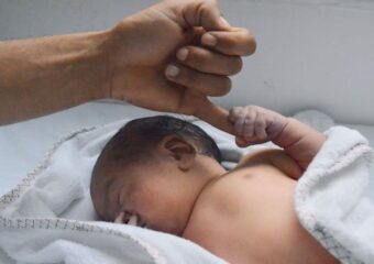 HEF reforça orientações para rede de apoio, promovendo a saúde materna e auxiliando no pós-parto