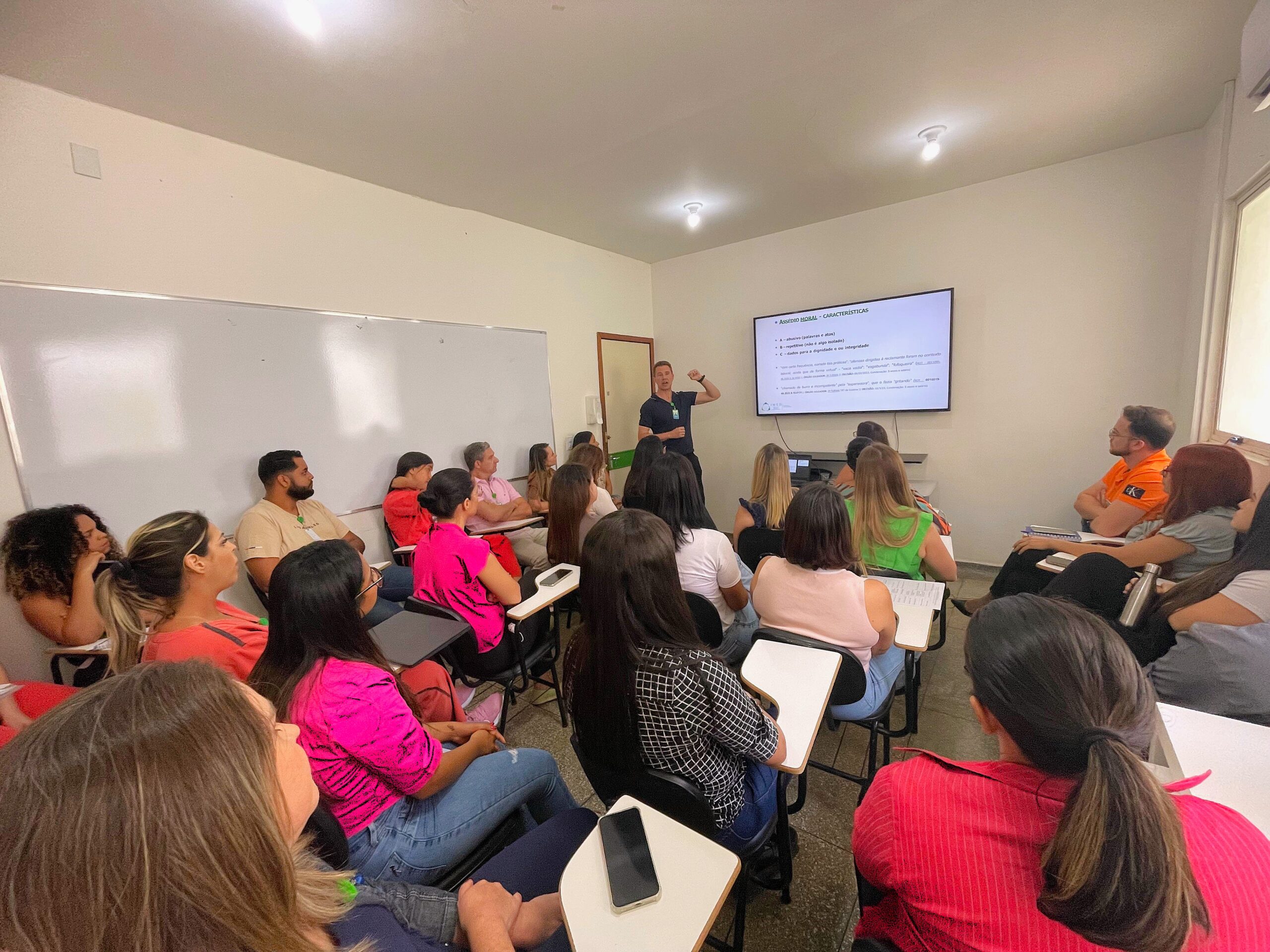 Hospital Estadual de Formosa realiza palestra sobre assédio no trabalho, unidade gerida pelo Instituto de Medicina, Estudos e Desenvolvimento - IMED