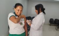 A Policlínica Estadual da Região Nordeste – Posse promoveu uma campanha de vacinação contra a gripe para seus colaboradores, visando proteger a saúde dos profissionais e a segurança dos pacientes atendidos.