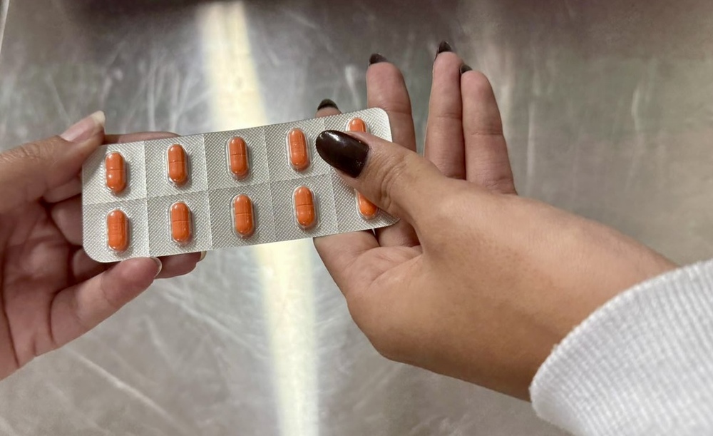 A Policlínica Estadual da Região do Entorno – Formosa cita dados alarmantes da OMS sobre automedicação e seus riscos à saúde.