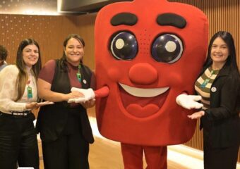 Hetrin é reconhecido pelo Hemogo por incentivar a doação de sangue em Trindade