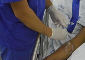 Dores no corpo persistentes geram mais de 1.300 atendimentos no HEF