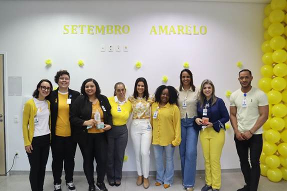 O Hospital Municipal da Brasilândia (HMB) promove ações de saúde mental durante o Setembro Amarelo, envolvendo colaboradores e pacientes em atividades