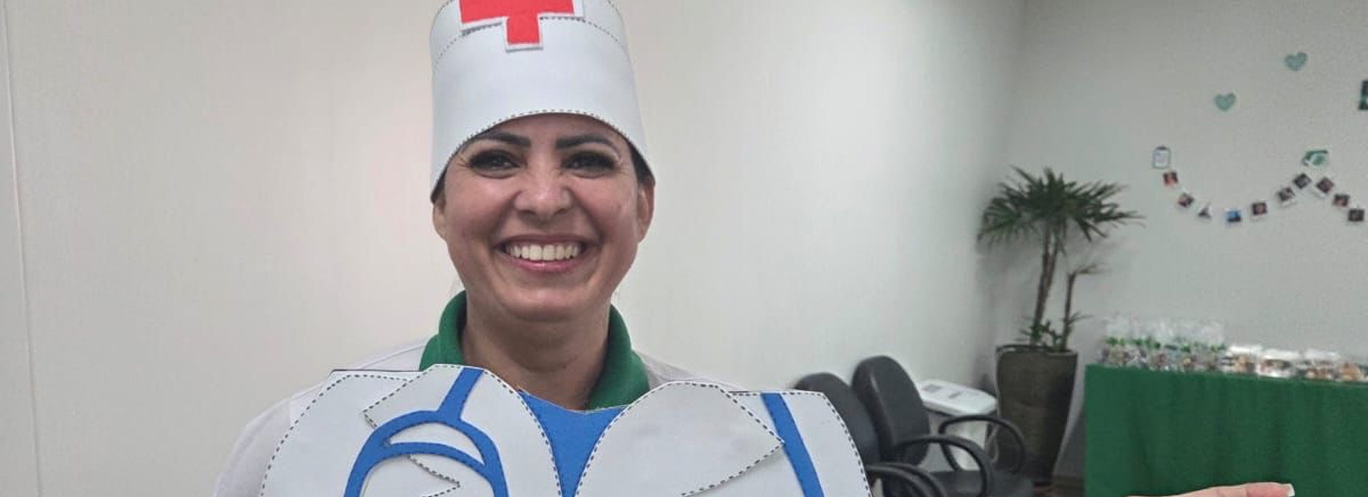 Instituto de Medicina, Estudos e Desenvolvimento (IMED) profissionais da enfermagem em Goiás durante a Semana da Enfermagem, destacando seu papel essencial no cuidado aos pacientes.