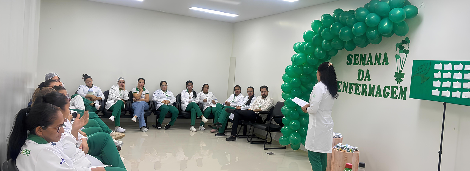 Instituto de Medicina, Estudos e Desenvolvimento (IMED) profissionais da enfermagem em Goiás durante a Semana da Enfermagem, destacando seu papel essencial no cuidado aos pacientes.