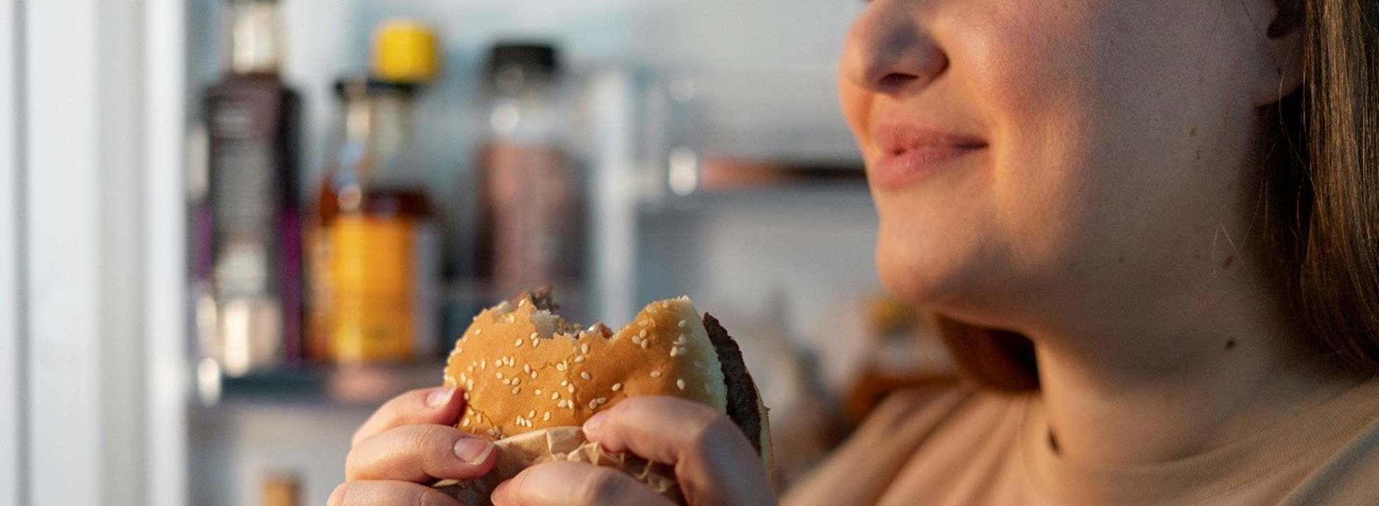 A Policlínica Estadual da Região Nordeste II – Posse alerta sobre a importância do controle do colesterol. 40% dos adultos brasileiros têm colesterol elevado, aumentando os riscos de doenças cardiovasculares. Cuide da sua saúde!