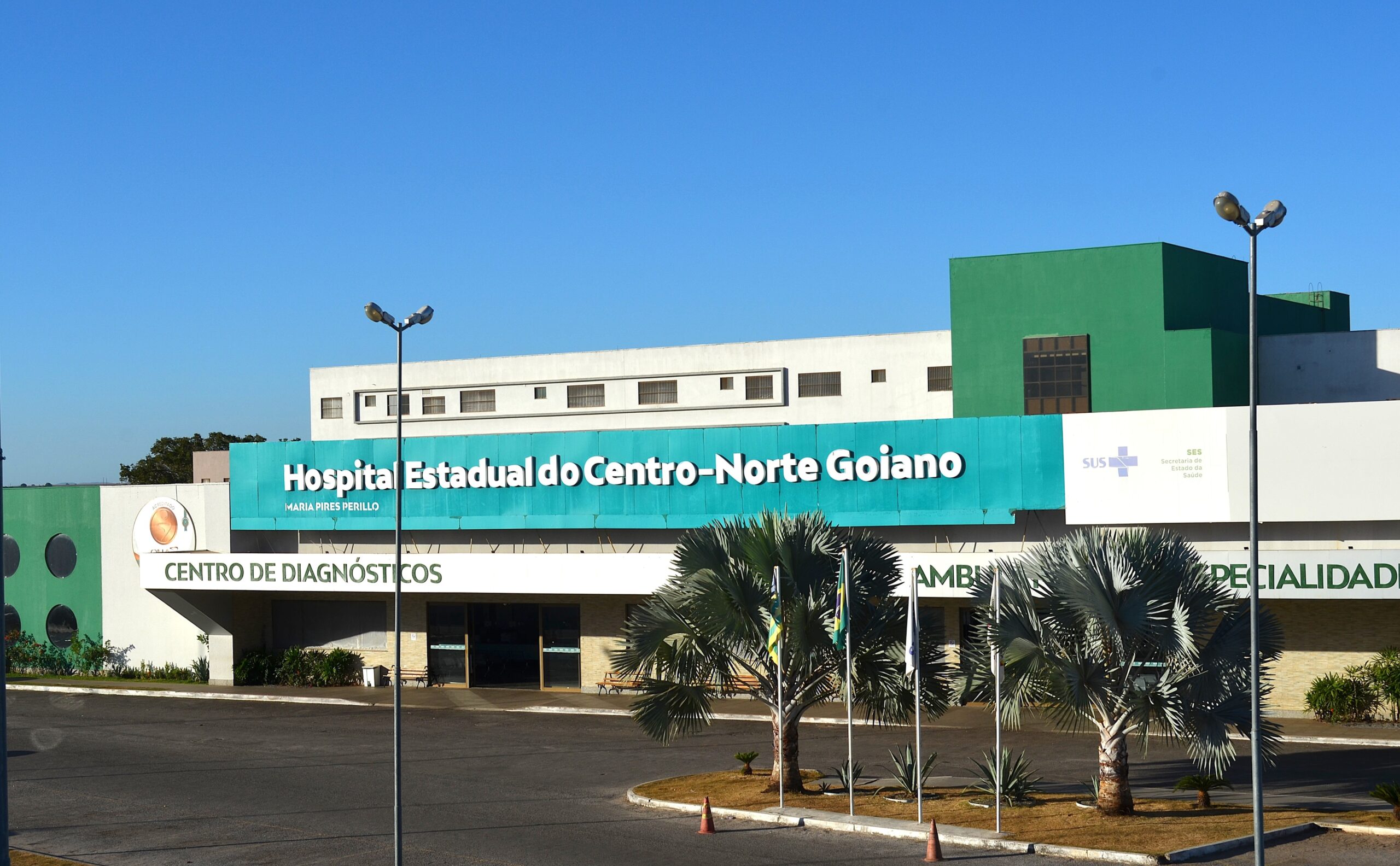 O Hospital Estadual do Centro-Norte Goiano (HCN) abriu 24 vagas para programas de residência médica e multiprofissional, com inscrições até 3 de novembro de 2026, visando fortalecer a formação de profissionais de saúde em Goiás.